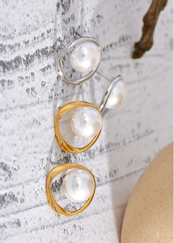 Round Pearl Earrings