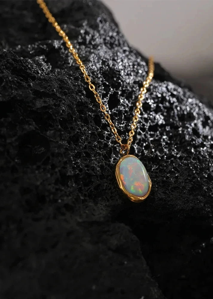 Exquisite Opal Stone Necklace