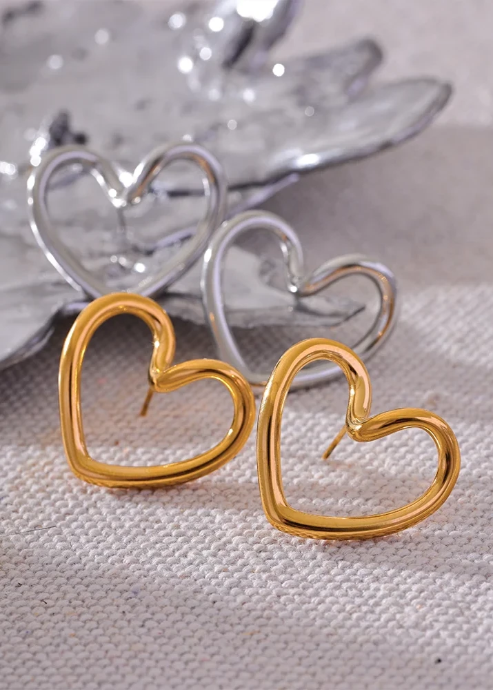 Heart Hollow Stud Earrings