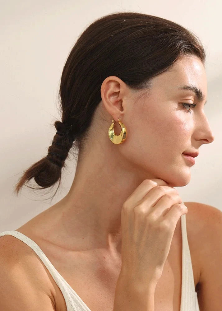 Round Hollow Earrings