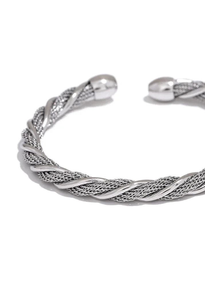 Twisted Round Bracelet