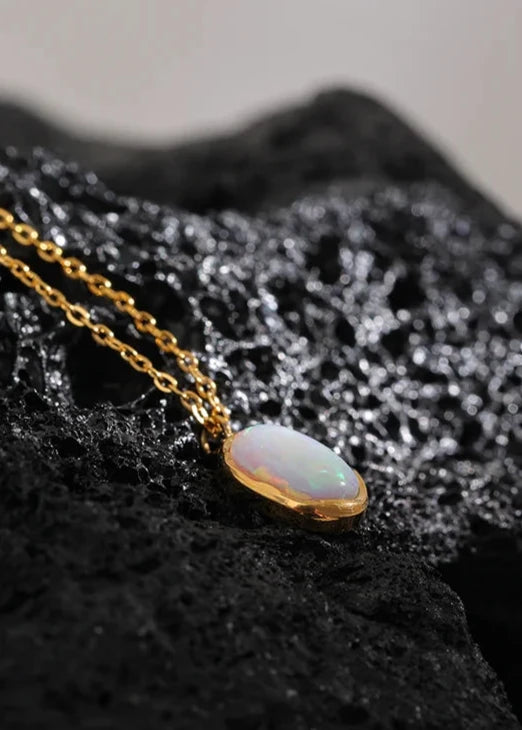 Exquisite Opal Stone Necklace